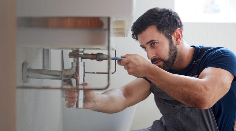 Expert burst pipe repair services in Fillmore, UT